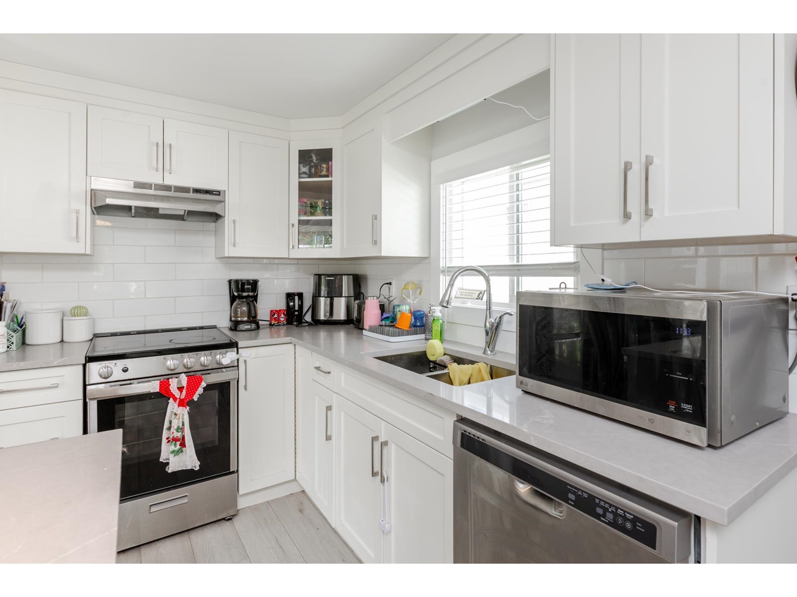 Photo 11 of 221 1840 160 Street, Surrey BC