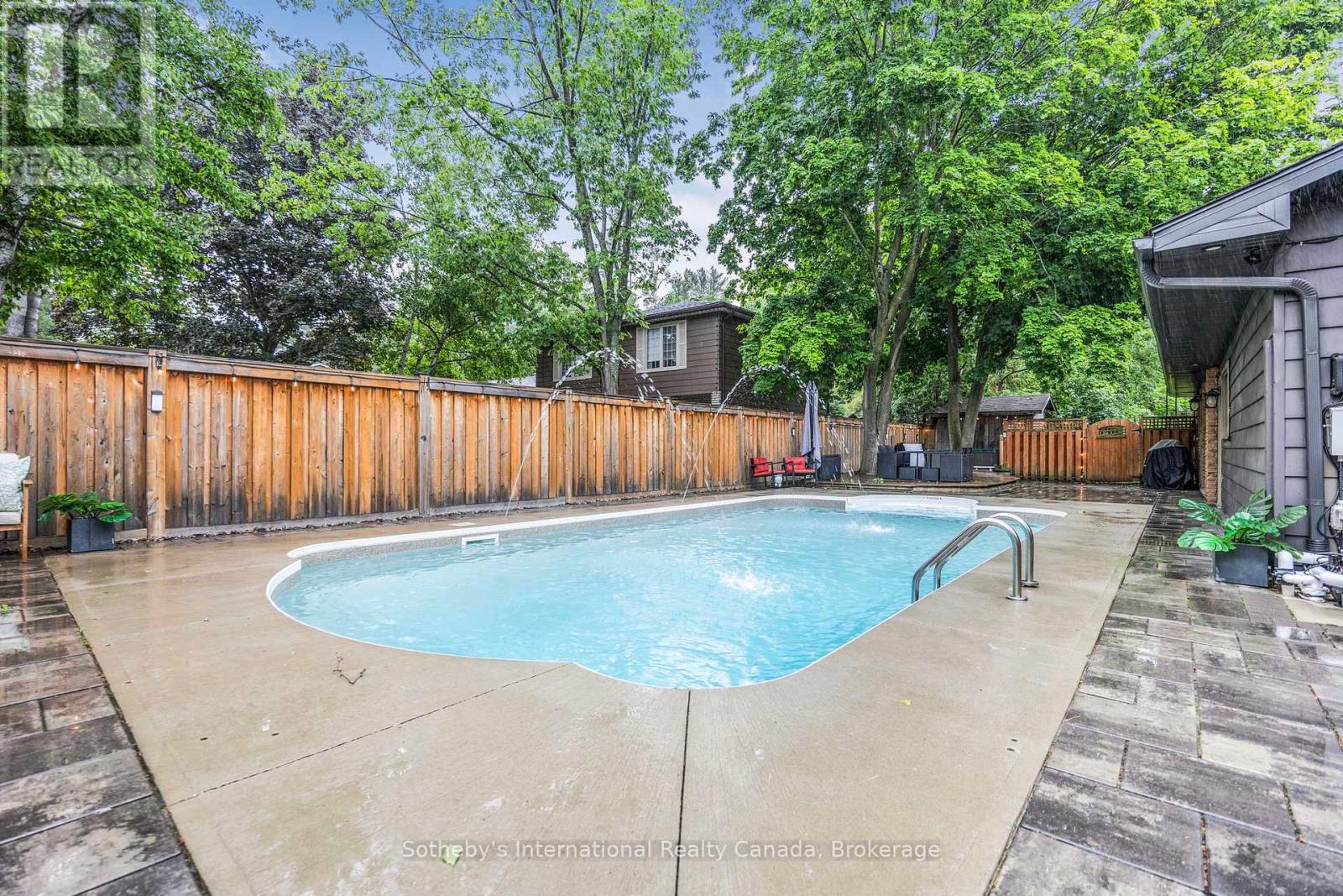 Photo 33 of 4 Peacher Street, Springwater ON