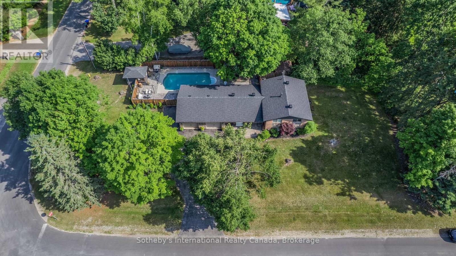 Photo 5 of 4 Peacher Street, Springwater ON