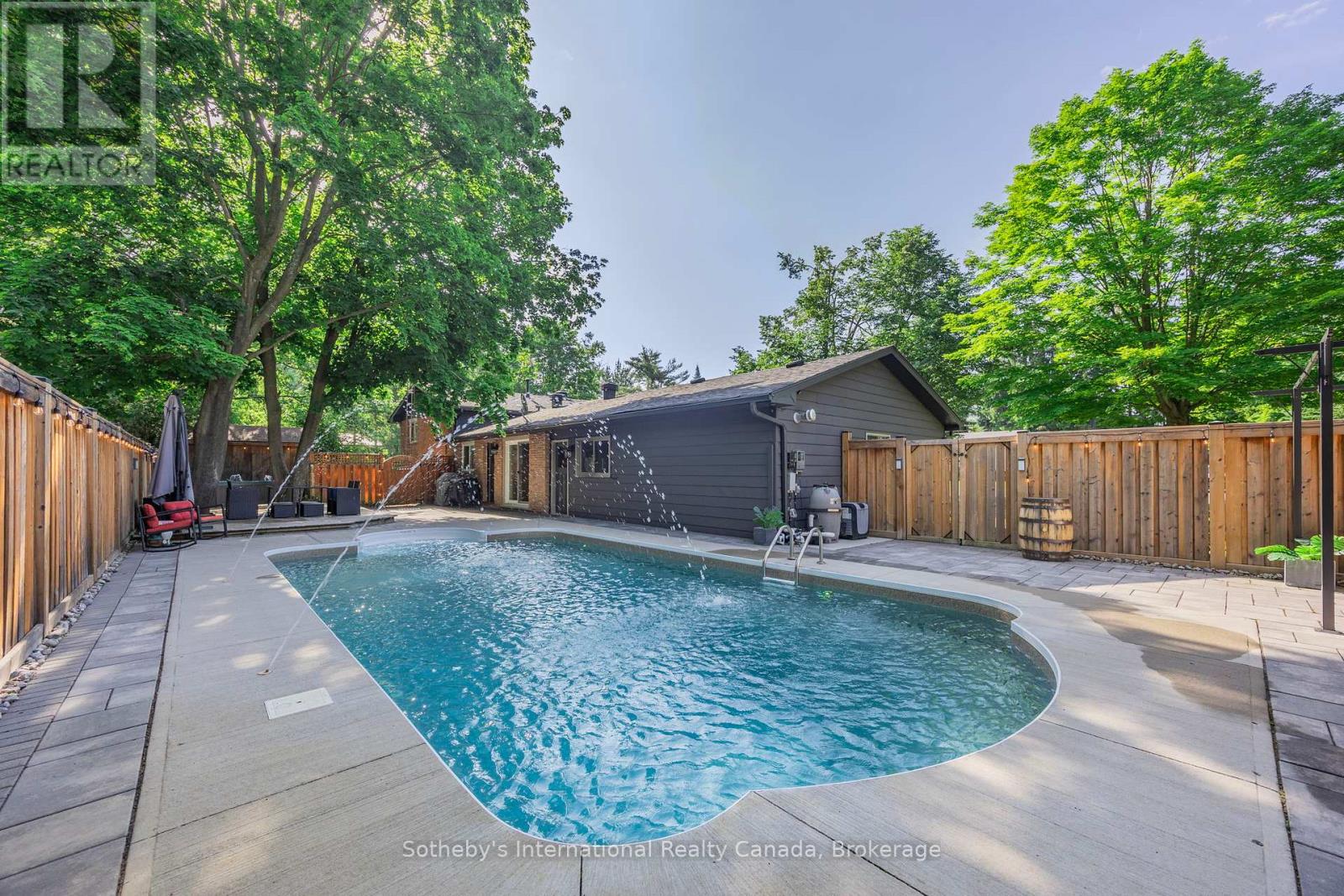 Photo 38 of 4 Peacher Street, Springwater ON