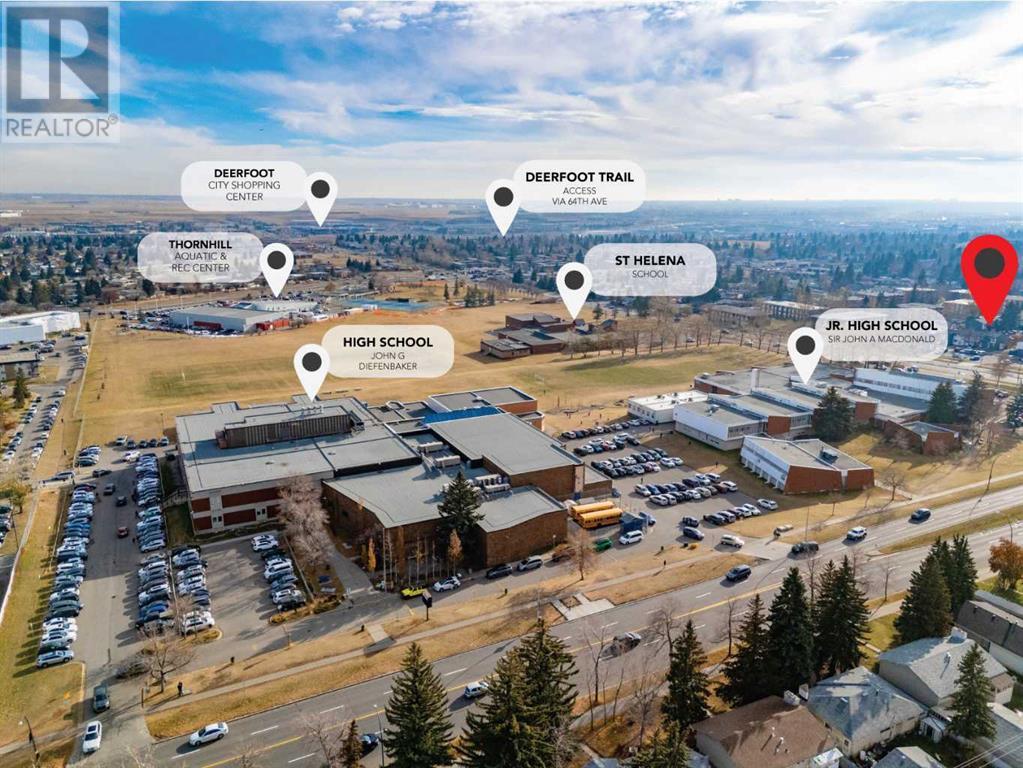 Single Family House for Sale in    Street Thorncliffe Calgary 