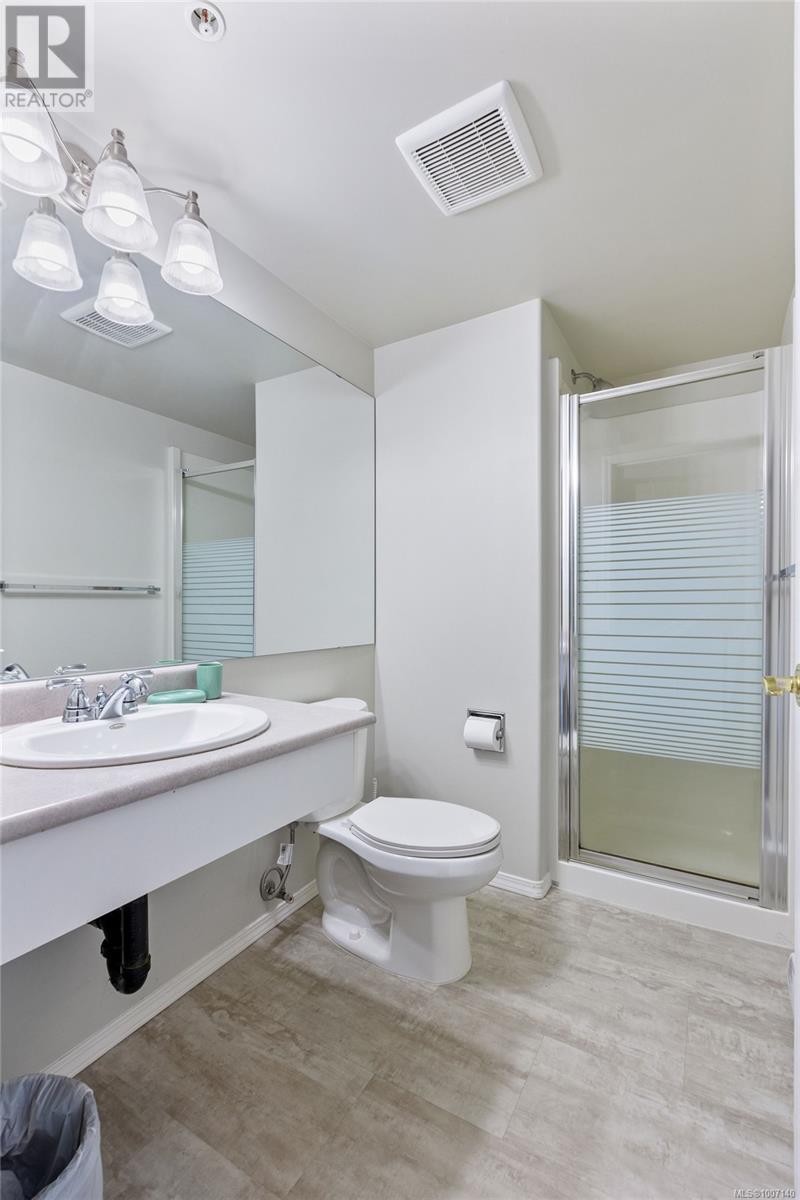 Photo 16 of 105 1100 Union Rd, Saanich BC