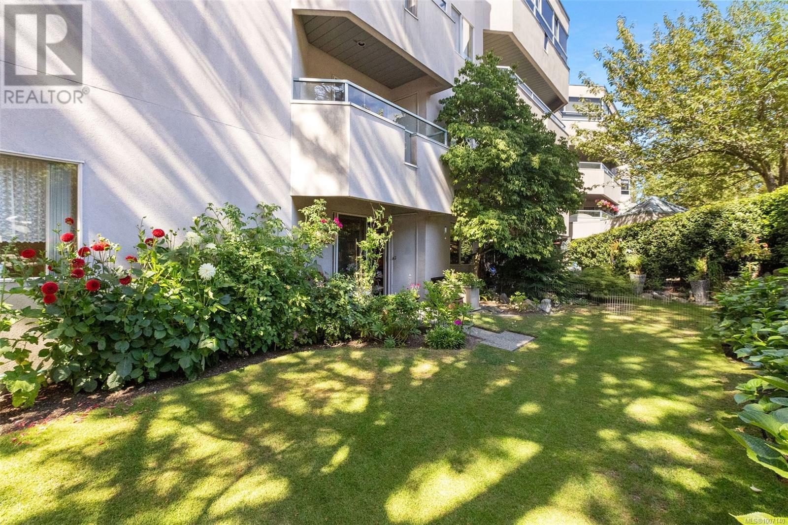 Photo 24 of 105 1100 Union Rd, Saanich BC