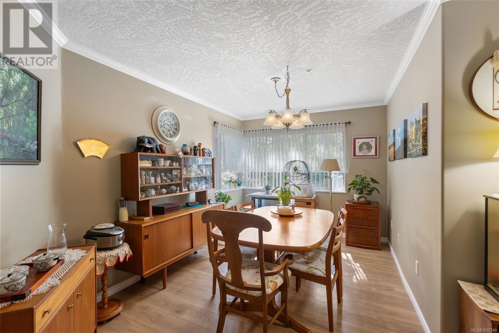Photo 8 of 105 1100 Union Rd, Saanich BC