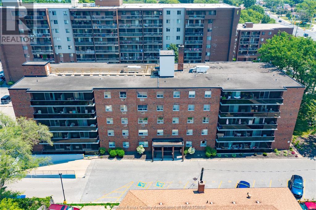 Photo 36 of 3905 Riverside Drive East Unit 403, Windsor ON