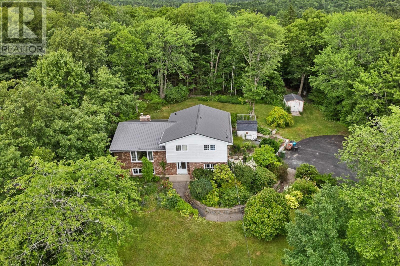 Photo 31 of 576 Lakeview Avenue, Middle Sackville NS