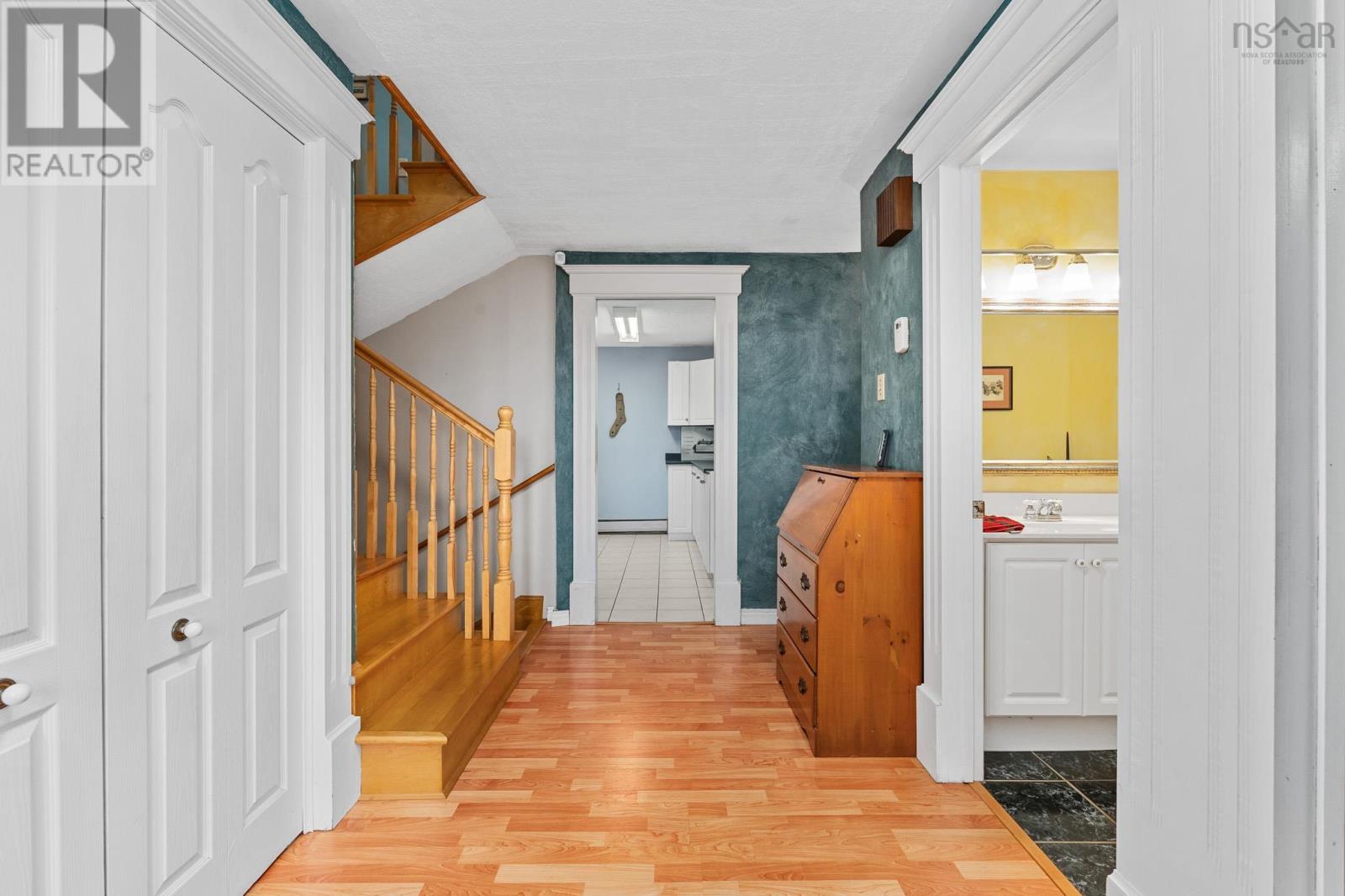Photo 25 of 576 Lakeview Avenue, Middle Sackville NS