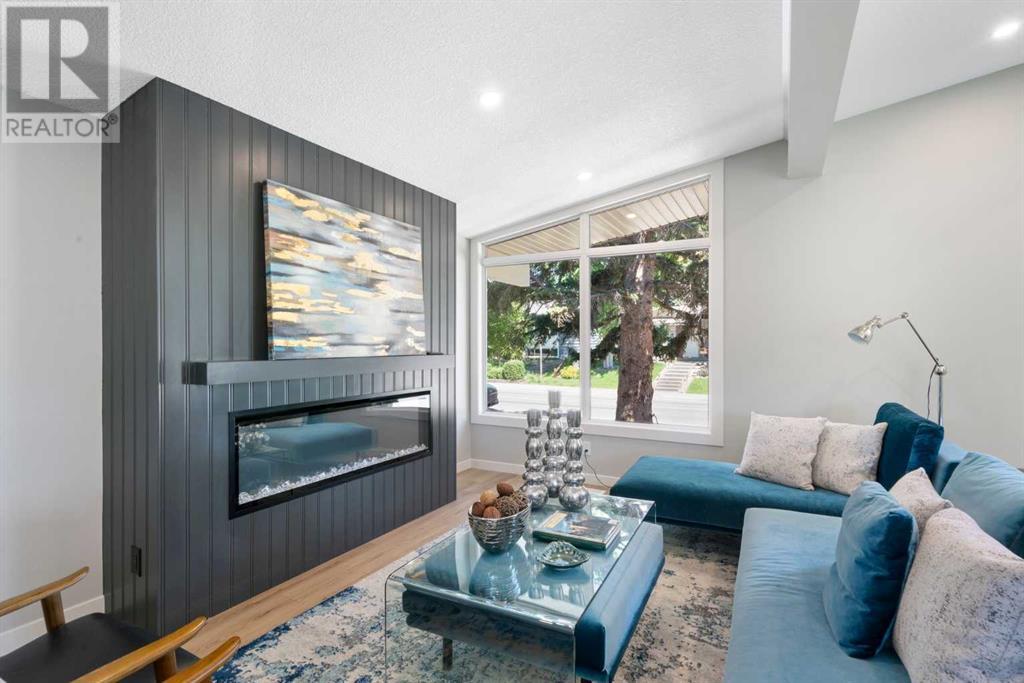 Single Family House 4 Level for Sale in  Lake Bonavista Drive SE Lake Bonavista Calgary 