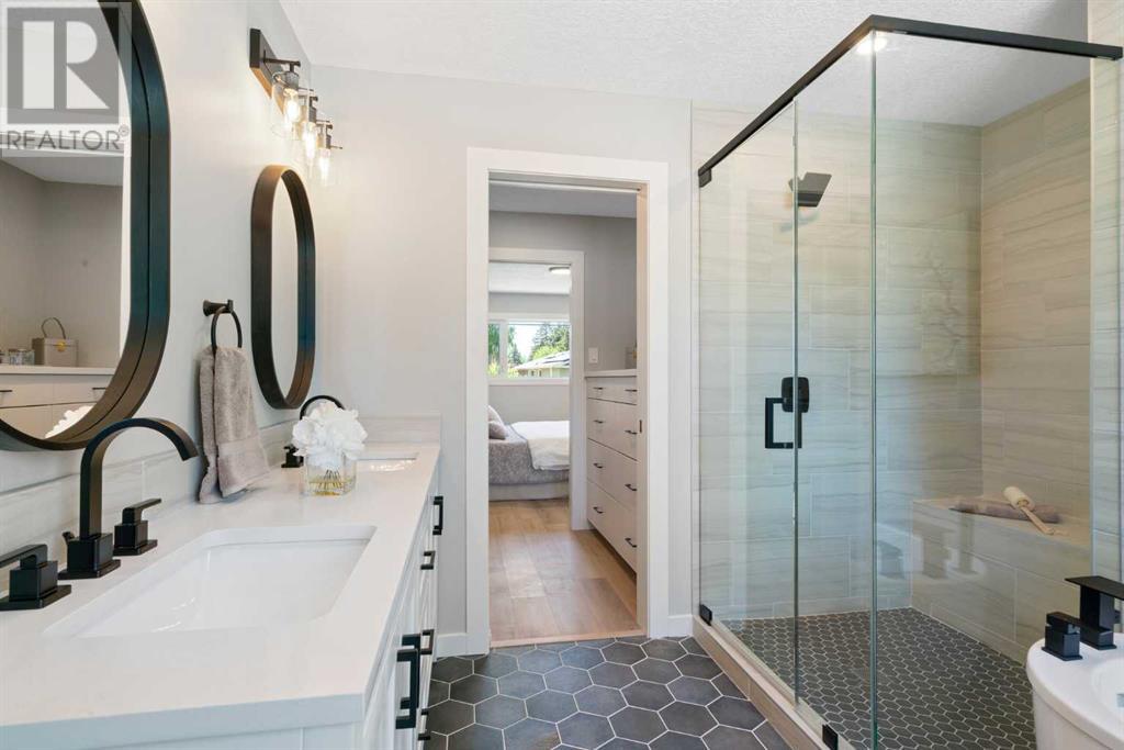 Single Family House 4 Level for Sale in  Lake Bonavista Drive SE Lake Bonavista Calgary 