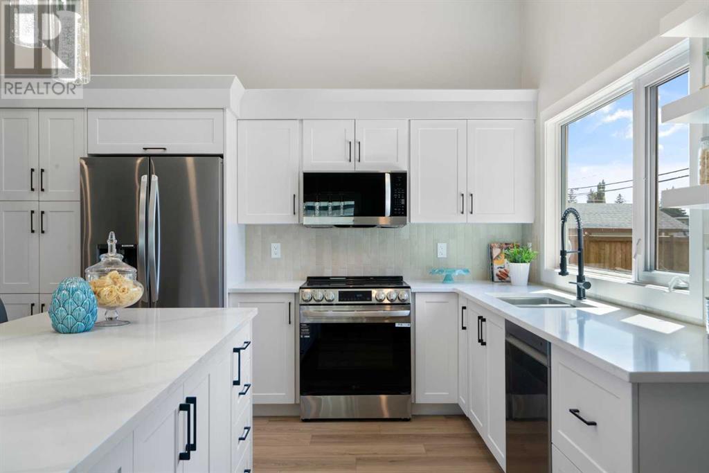 Single Family House 4 Level for Sale in  Lake Bonavista Drive SE Lake Bonavista Calgary 
