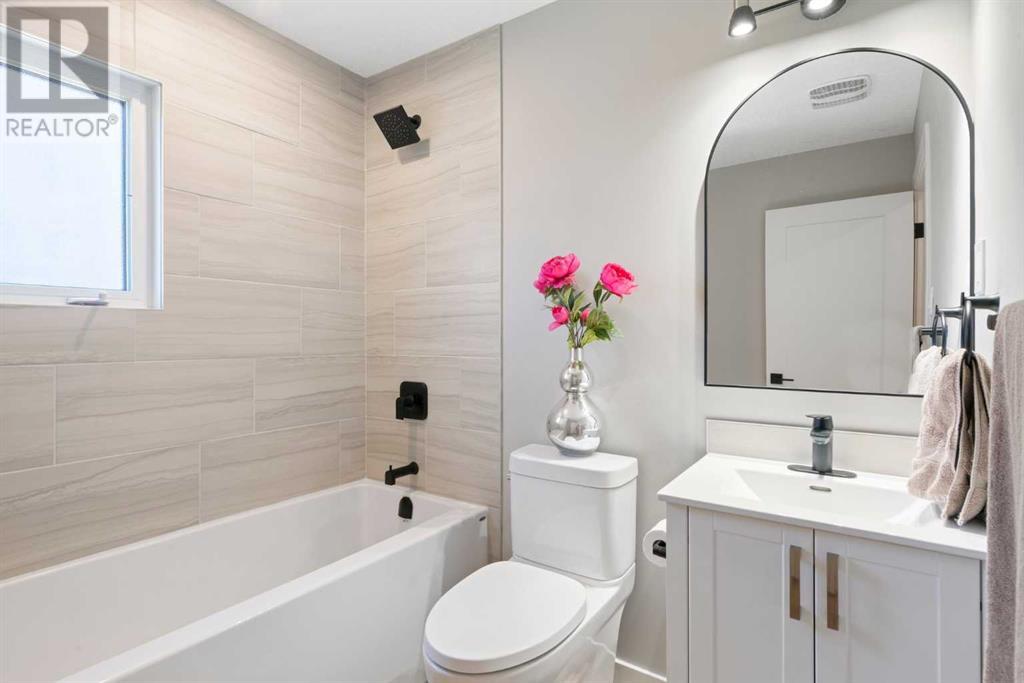 Single Family House 4 Level for Sale in  Lake Bonavista Drive SE Lake Bonavista Calgary 