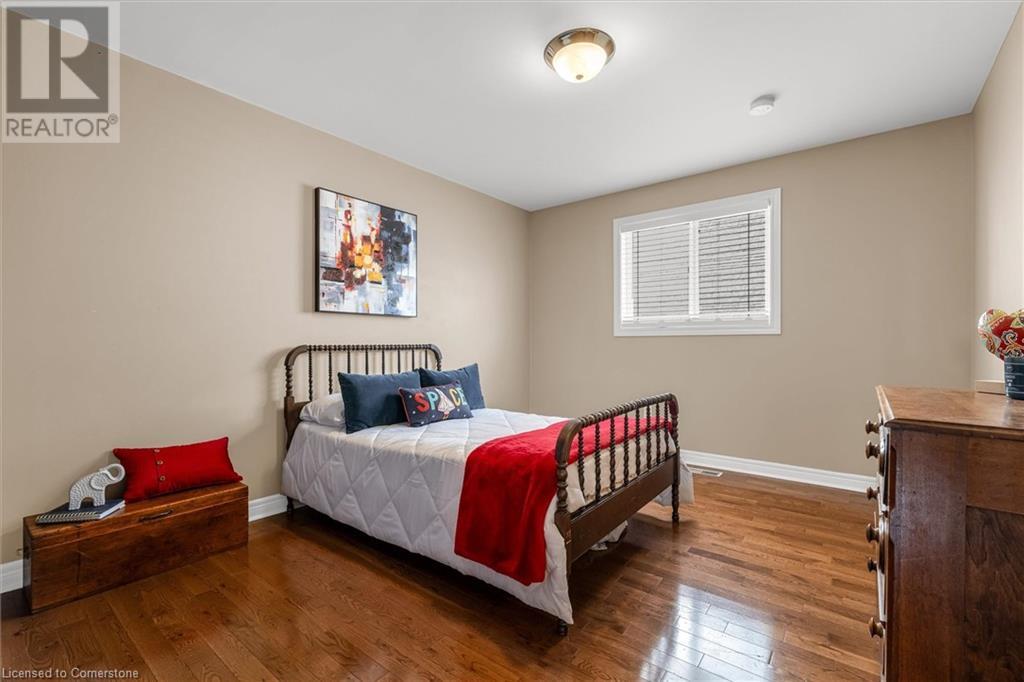 Photo 24 of 29 Gaines Avenue, Dundas ON