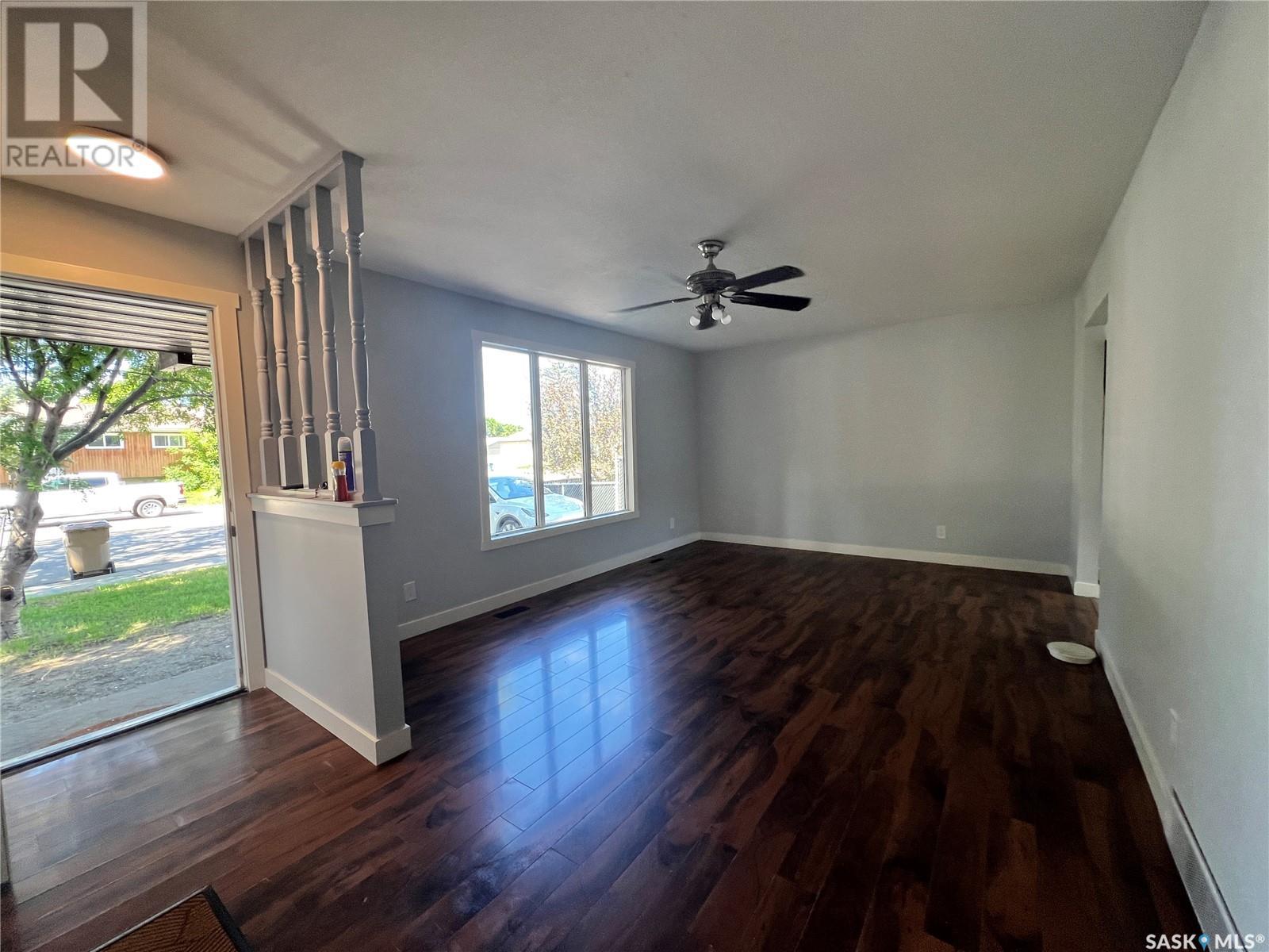 Photo 18 of 1307 Fleet Street, Regina SK