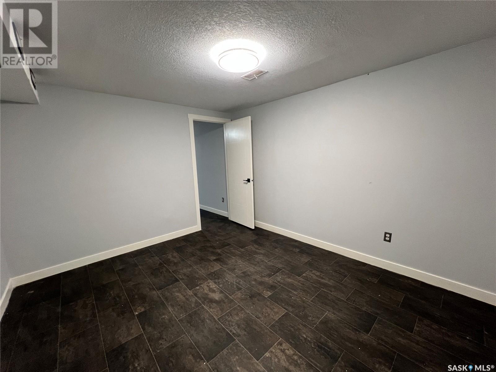 Photo 14 of 1307 Fleet Street, Regina SK
