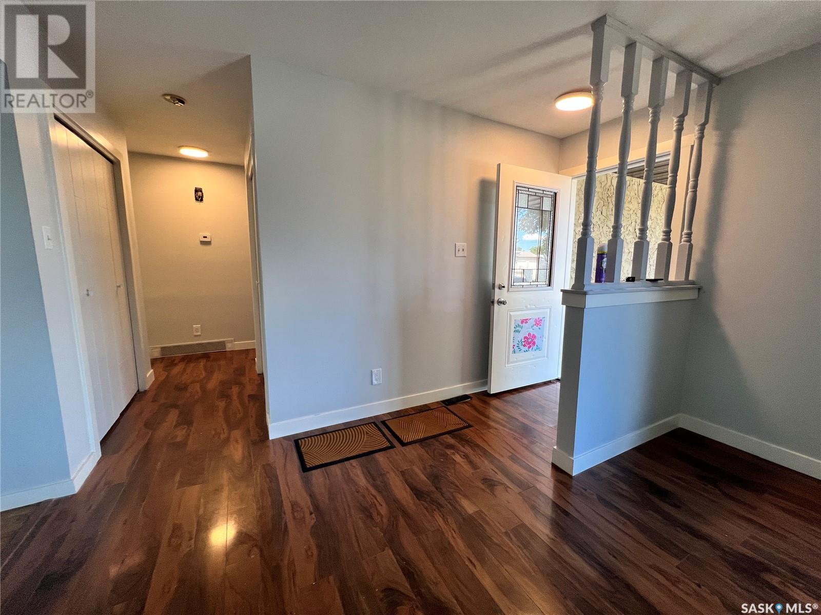 Photo 5 of 1307 Fleet Street, Regina SK