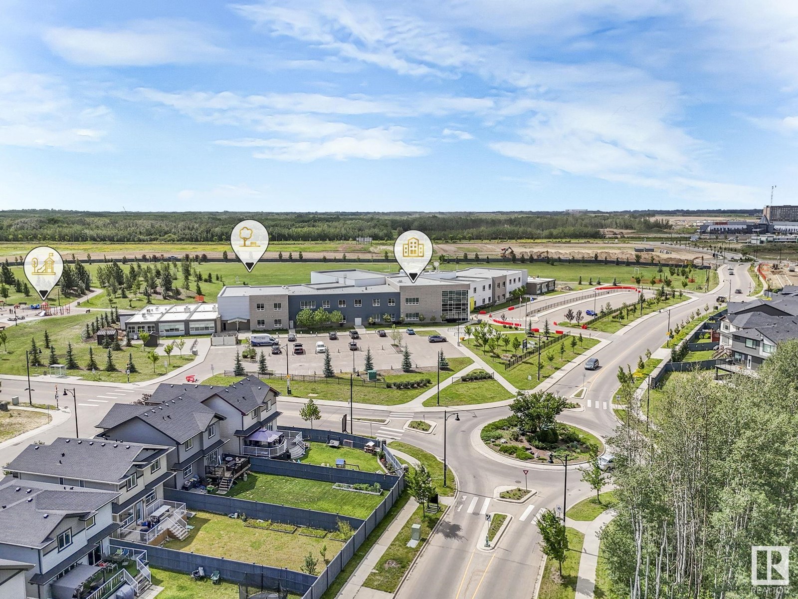 Photo 11 of 4207 Goresky Cl Nw, Edmonton AB