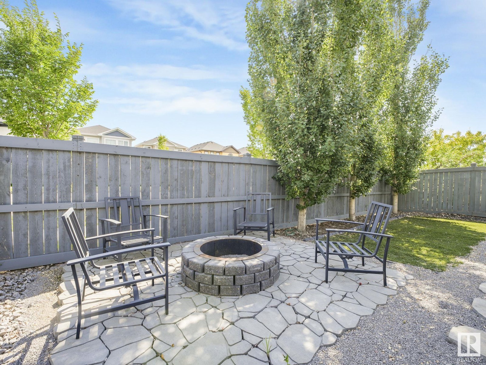 Photo 27 of 4207 Goresky Cl Nw, Edmonton AB