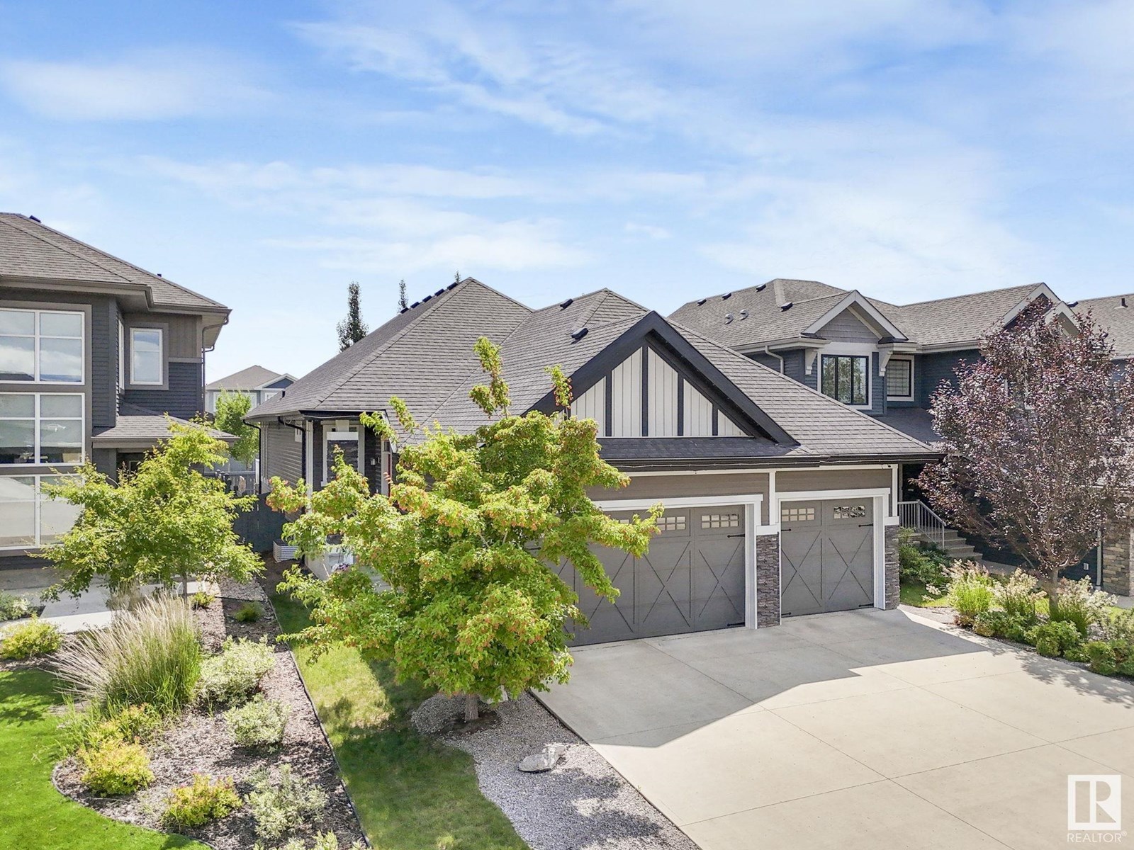 Photo 4 of 4207 Goresky Cl Nw, Edmonton AB