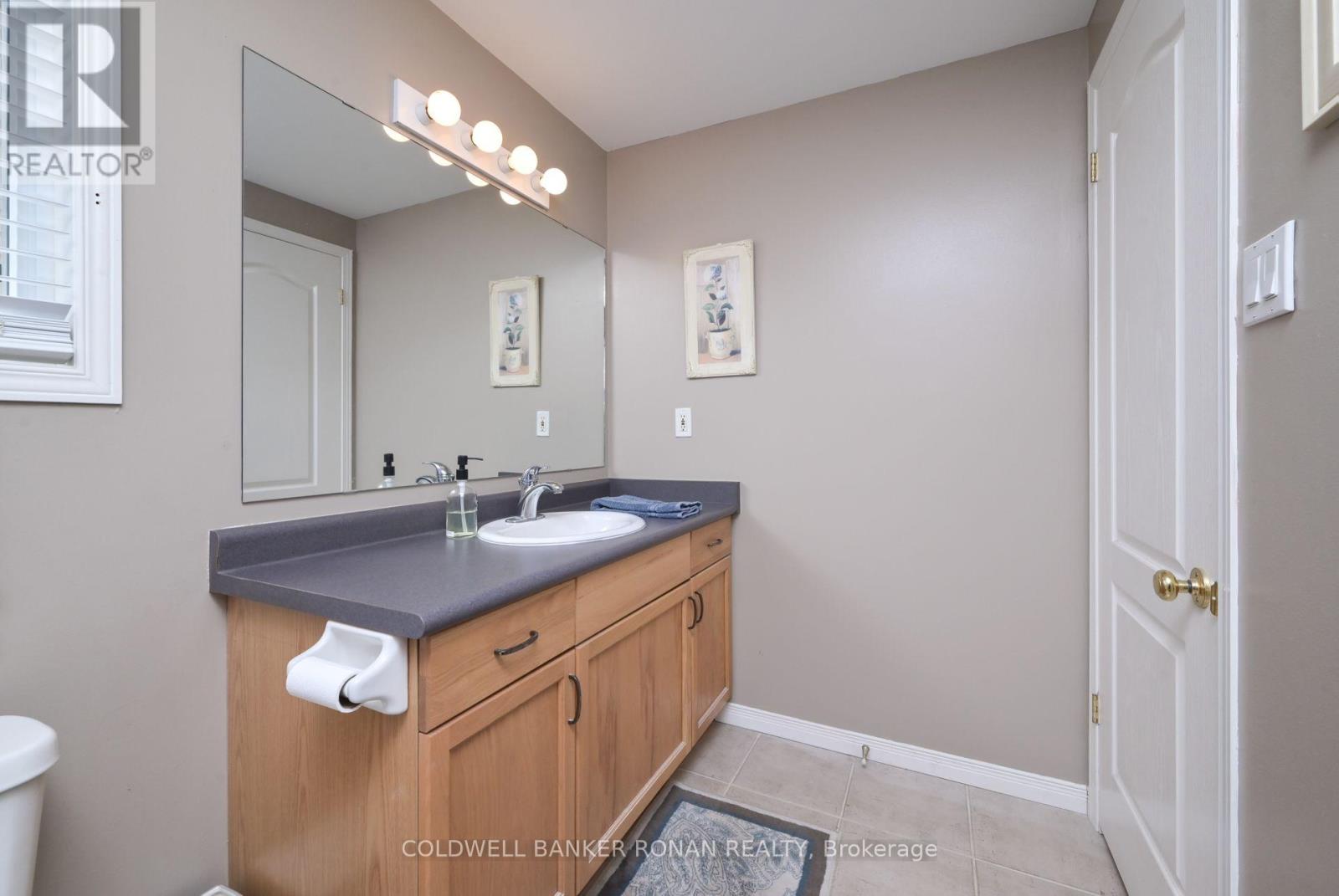 Photo 28 of 22 Chantler Road, New Tecumseth ON