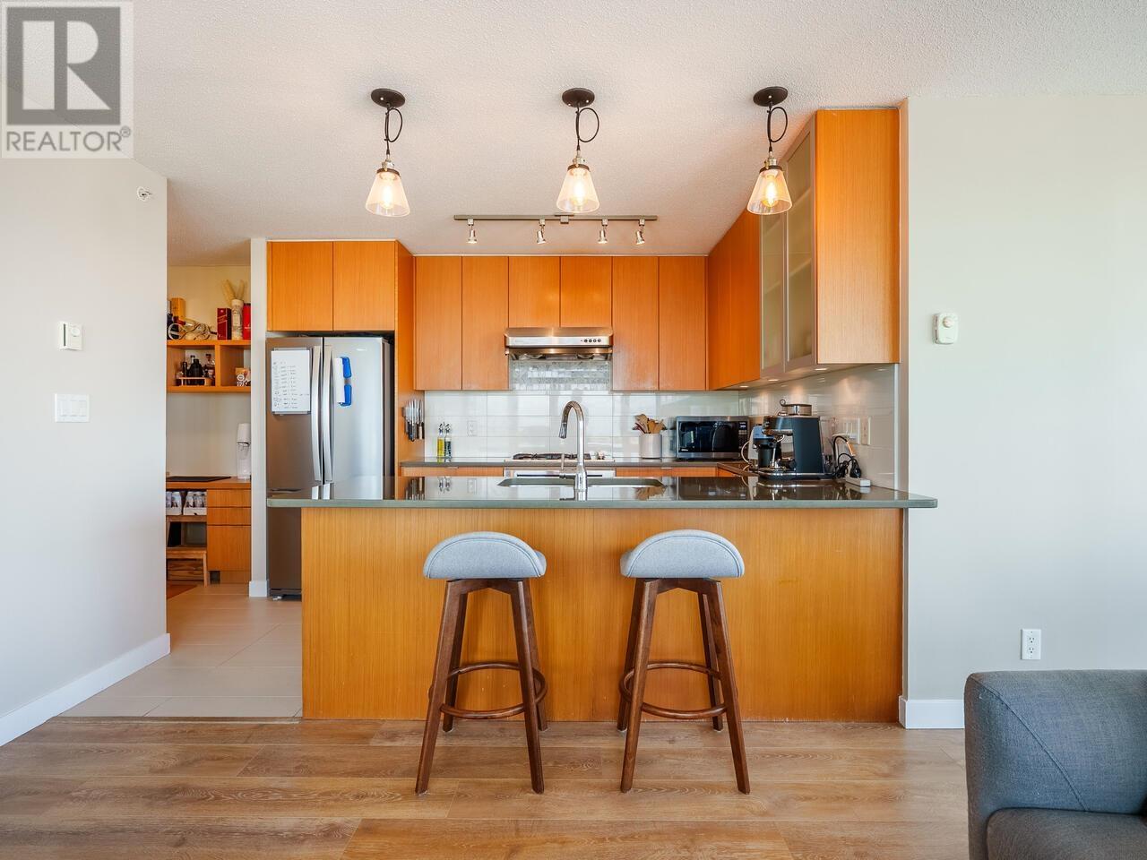 Photo 12 of 1407 7328 Arcola Street, Burnaby BC