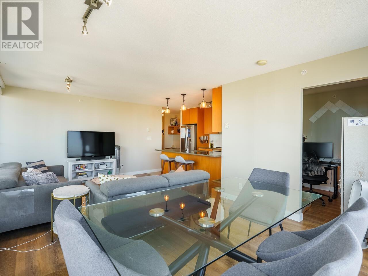 Photo 15 of 1407 7328 Arcola Street, Burnaby BC