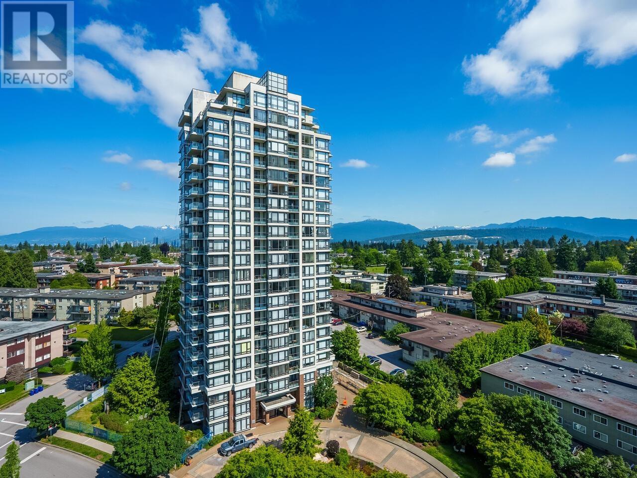 Photo 3 of 1407 7328 Arcola Street, Burnaby BC