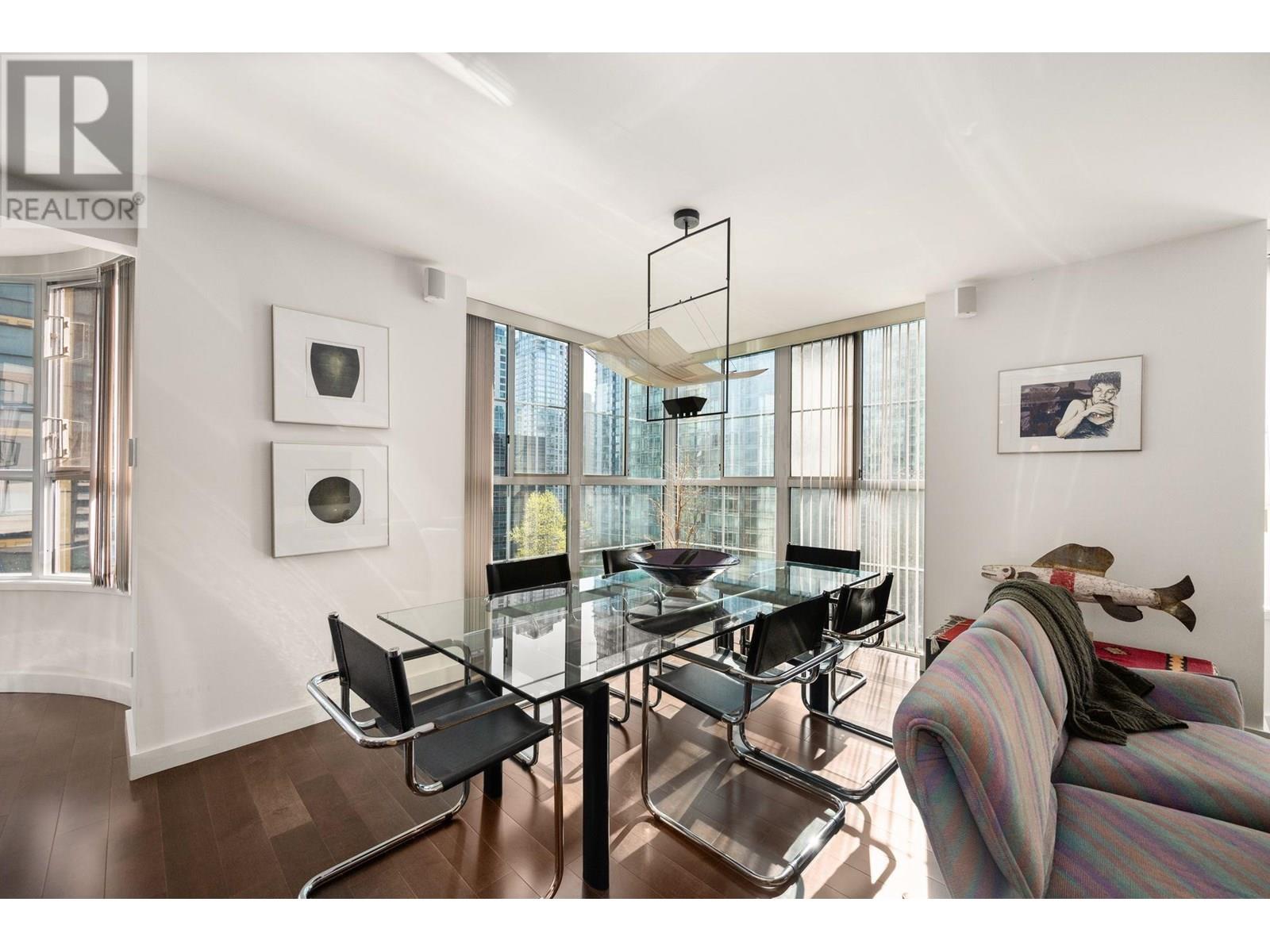 Photo 9 of 602 717 Jervis Street, Vancouver BC