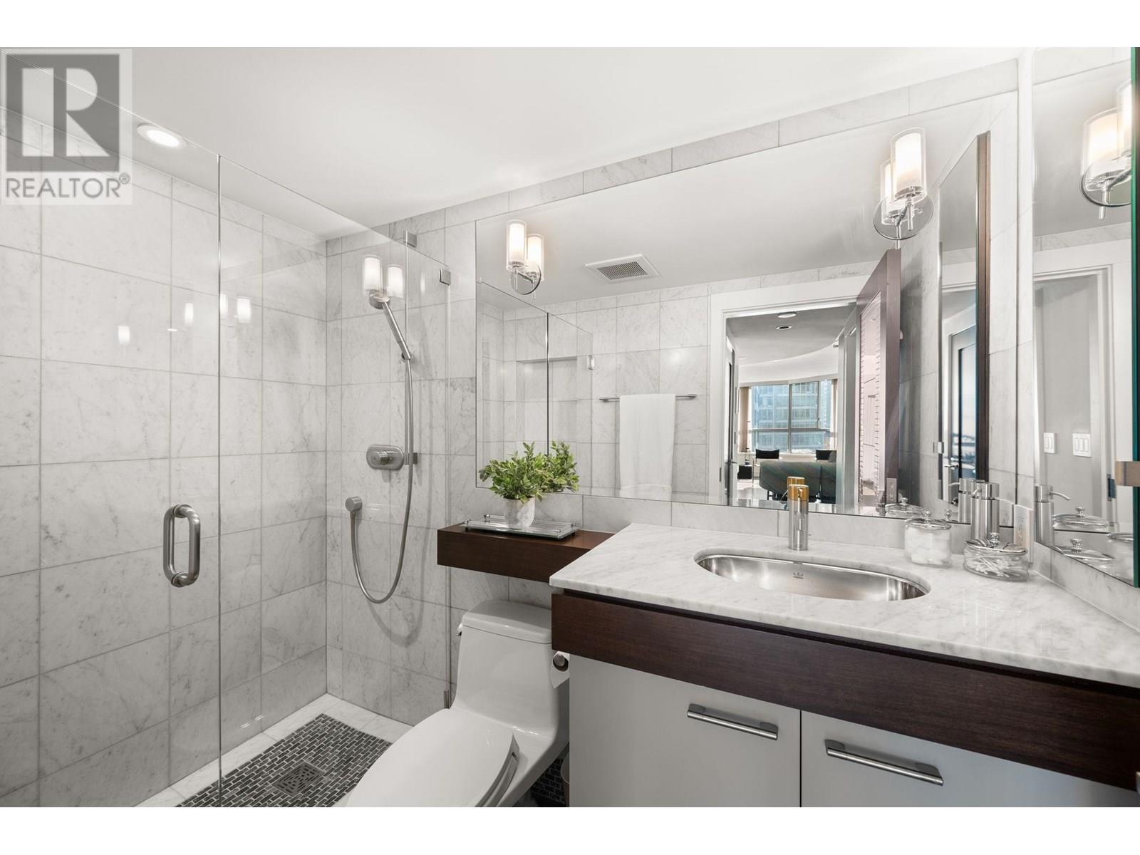 Photo 16 of 602 717 Jervis Street, Vancouver BC