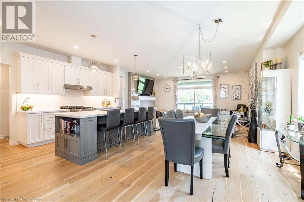 Photo 12 of 16 Whiting Drive, Paris ON