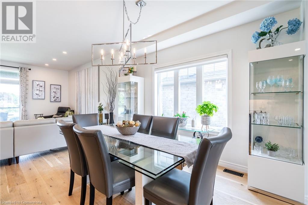 Photo 13 of 16 Whiting Drive, Paris ON
