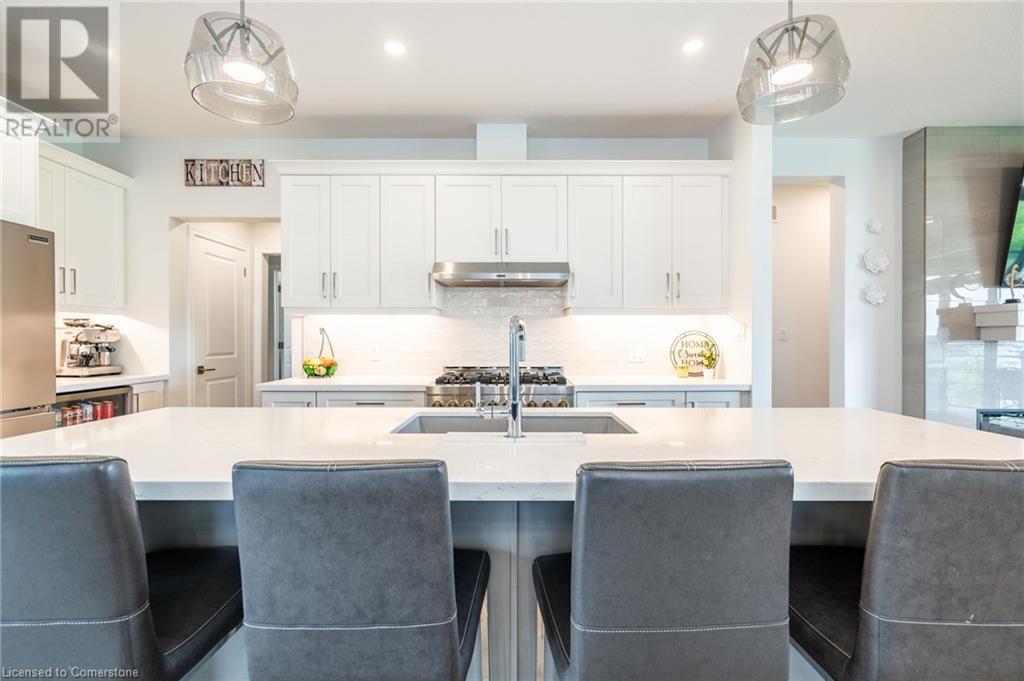 Photo 14 of 16 Whiting Drive, Paris ON