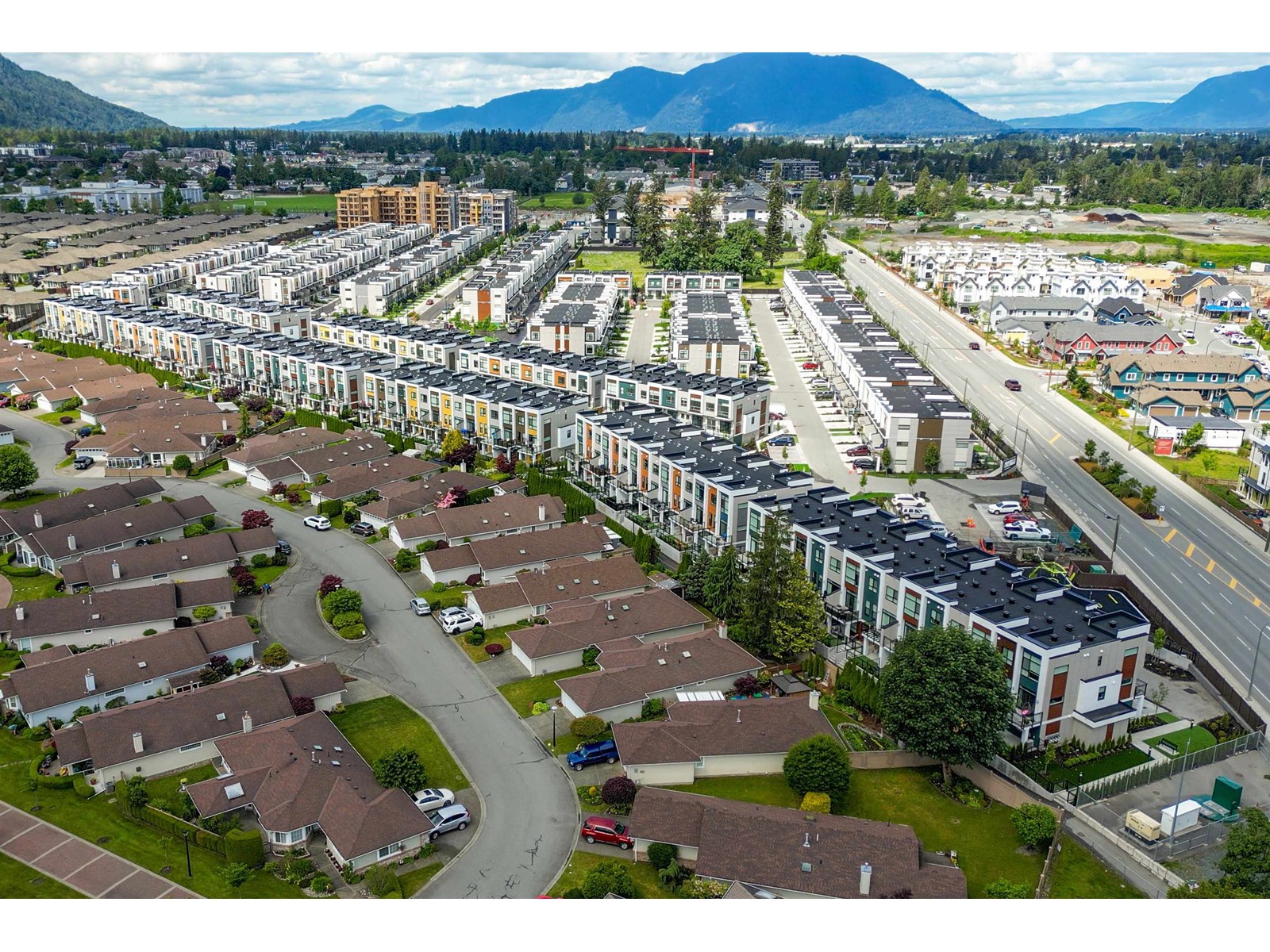 Photo 2 of 131 46150 Thomas Road Vedder Crossing, Chilliwack BC