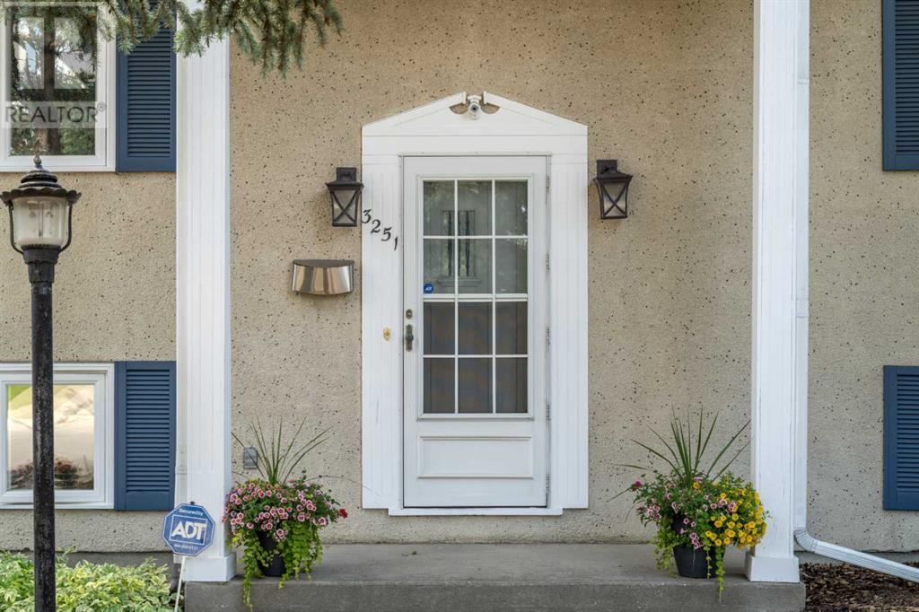 Single Family House Bi-level for Sale in  Bearspaw Drive NW Brentwood Calgary 