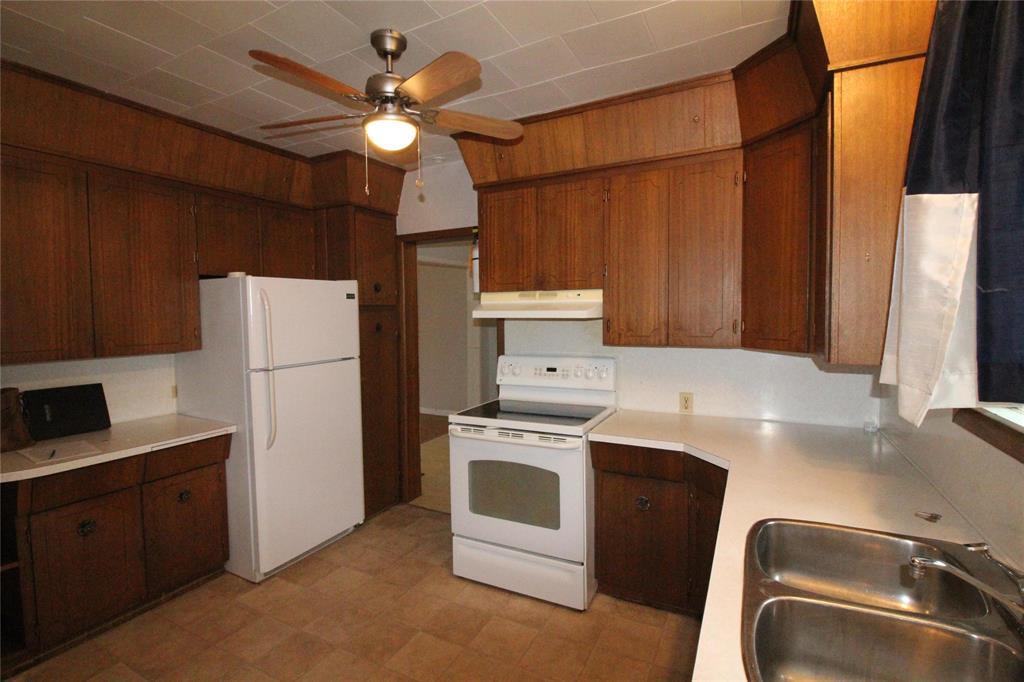 Photo 9 of 128 Drull Avenue, Vita MB