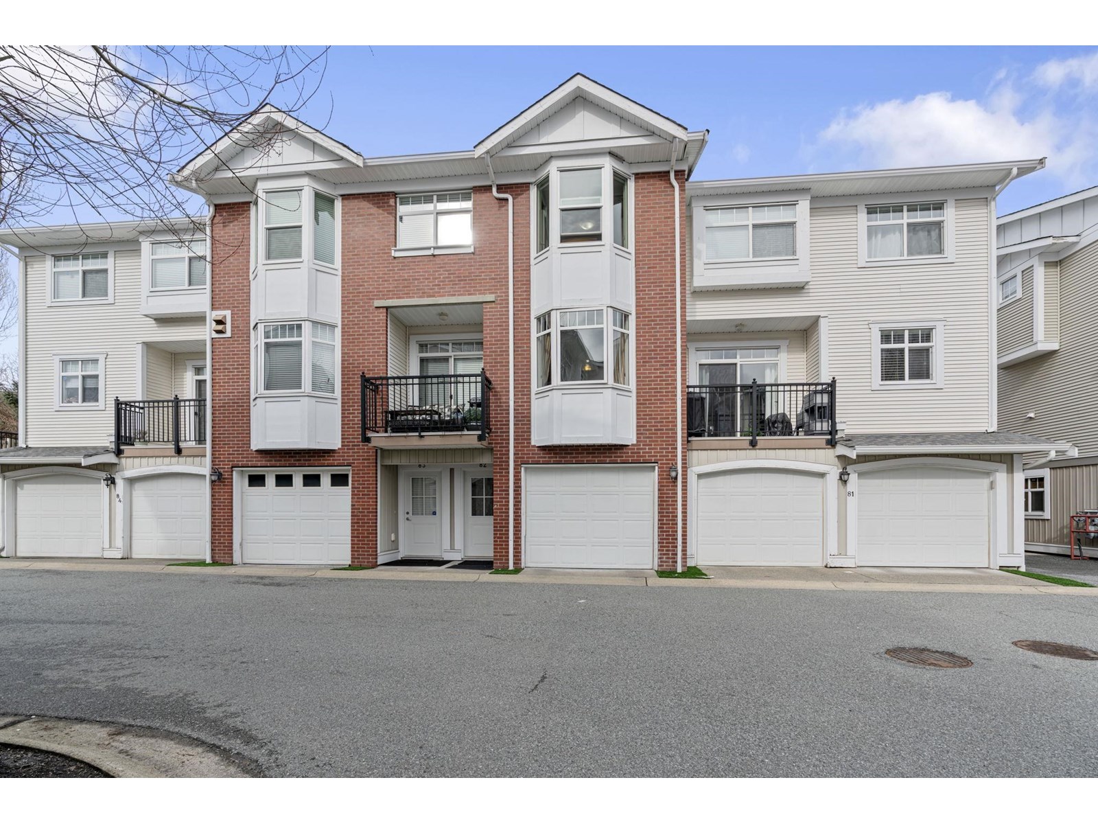 Photo 1 of 82 19551 66 Avenue, Surrey BC