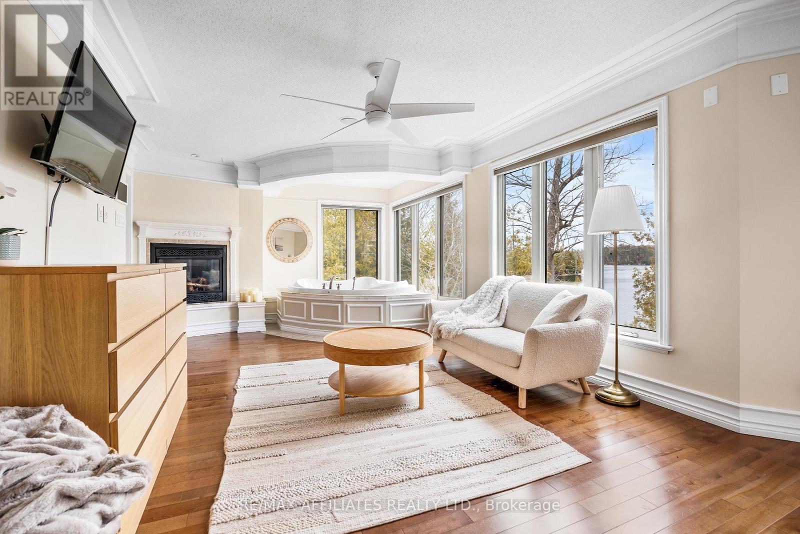 Photo 16 of 101 Arthur Road, Tay Valley ON