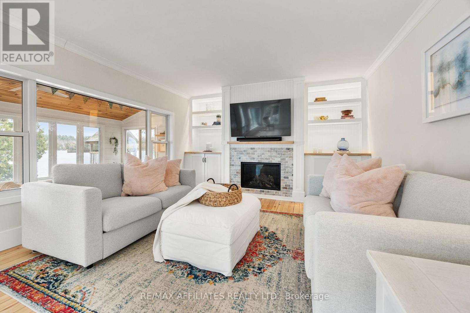 Photo 25 of 101 Arthur Road, Tay Valley ON