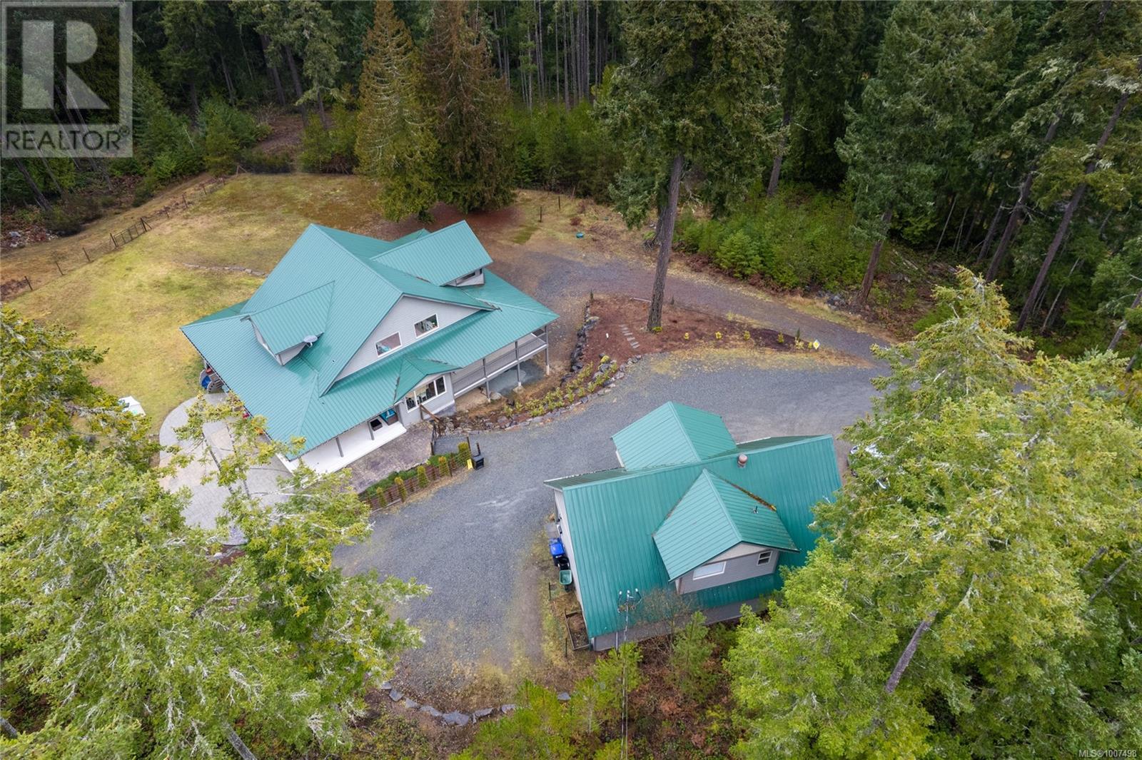 Photo 55 of 907 Hemsworth Rd, Qualicum Beach BC