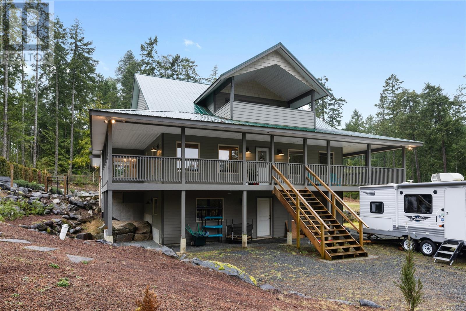 Photo 49 of 907 Hemsworth Rd, Qualicum Beach BC