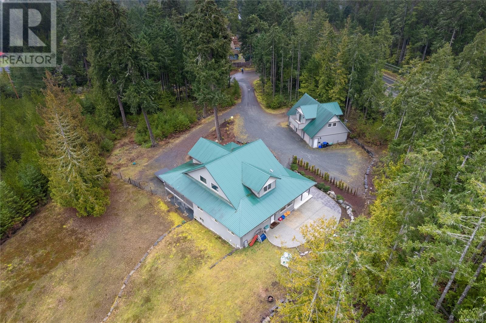 Photo 56 of 907 Hemsworth Rd, Qualicum Beach BC