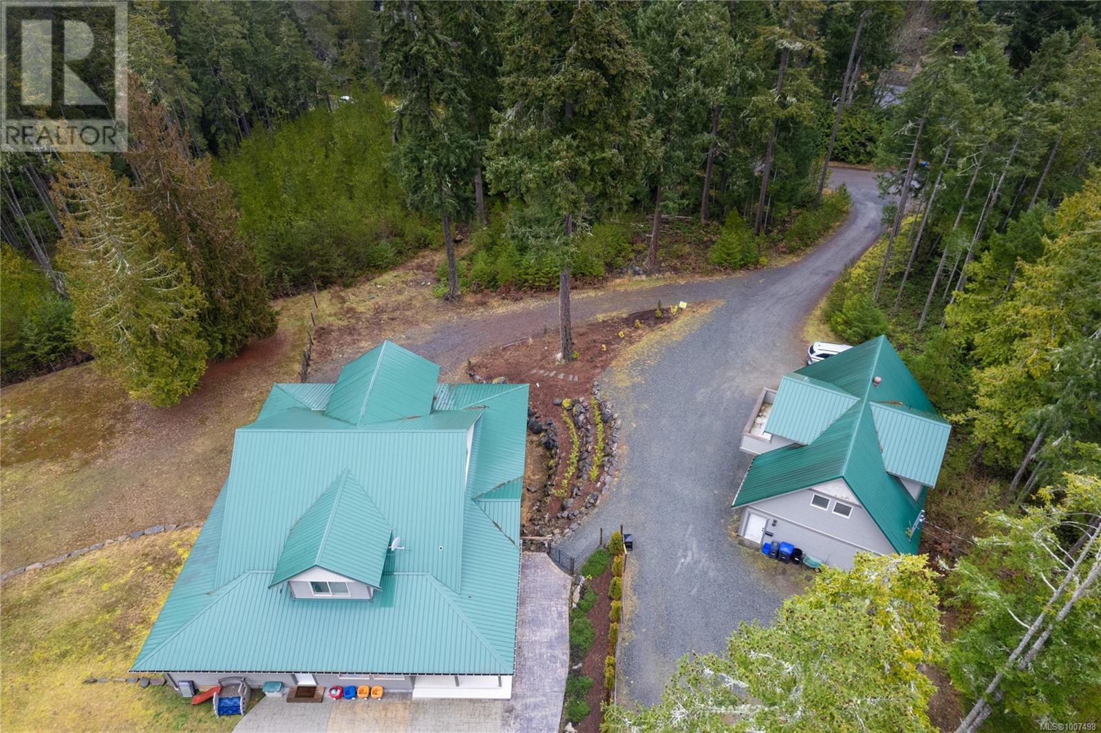 Photo 57 of 907 Hemsworth Rd, Qualicum Beach BC