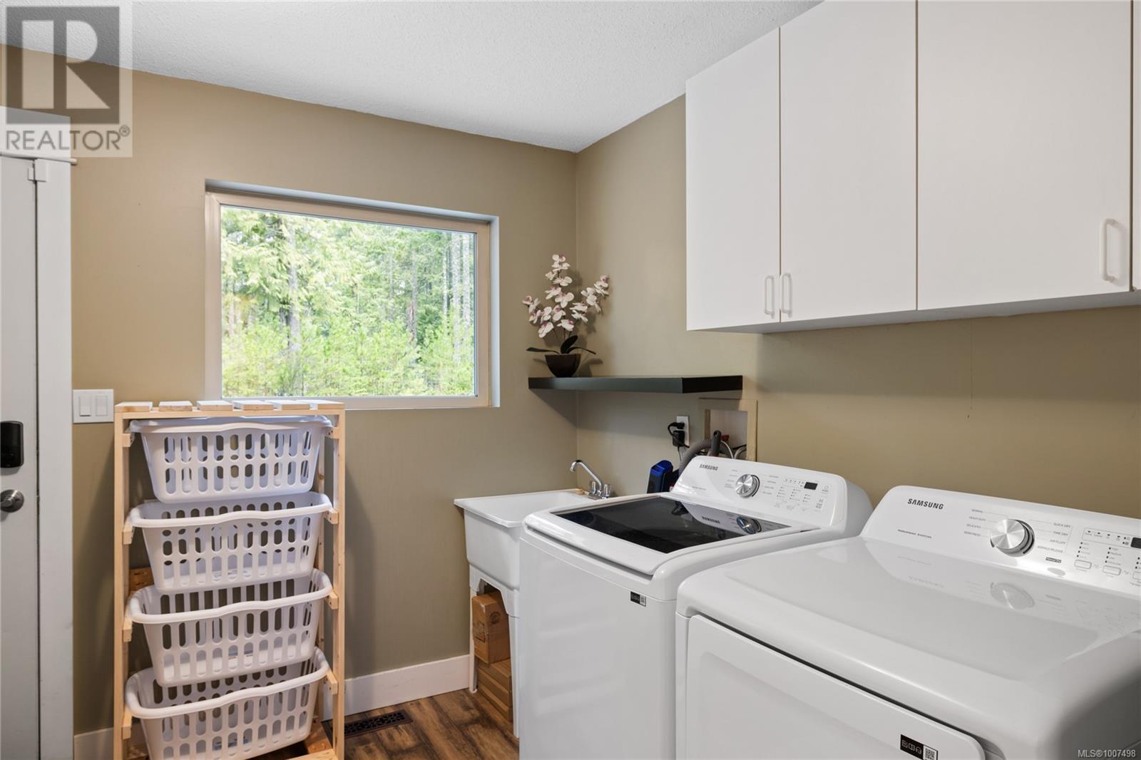 Photo 46 of 907 Hemsworth Rd, Qualicum Beach BC