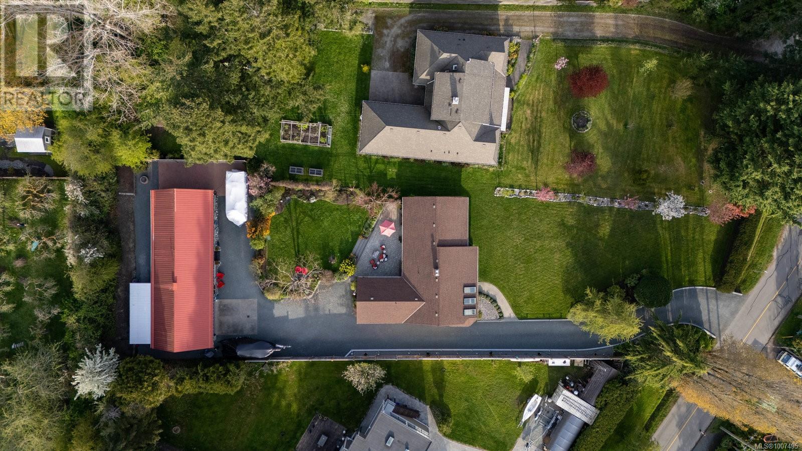  10807 Madrona Drive, North Saanich