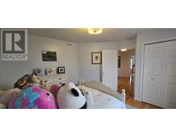 10 Brakes Place thumbnail 39