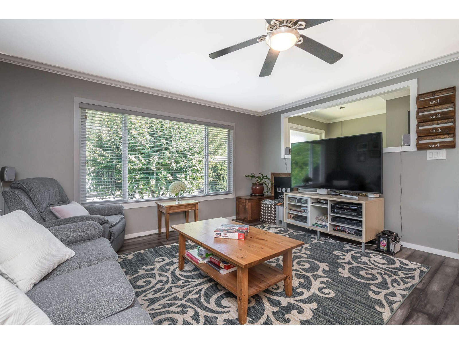 Photo 8 of 20712 52 Avenue, Langley BC