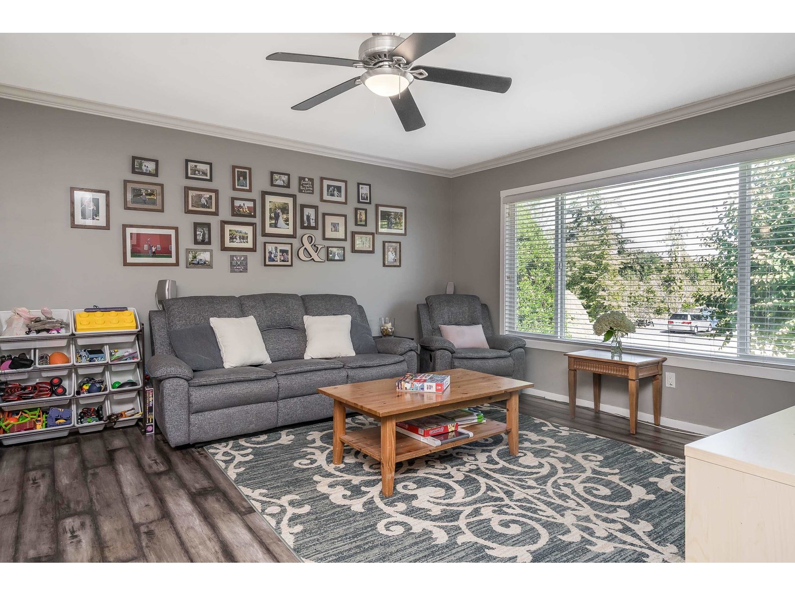 Photo 7 of 20712 52 Avenue, Langley BC