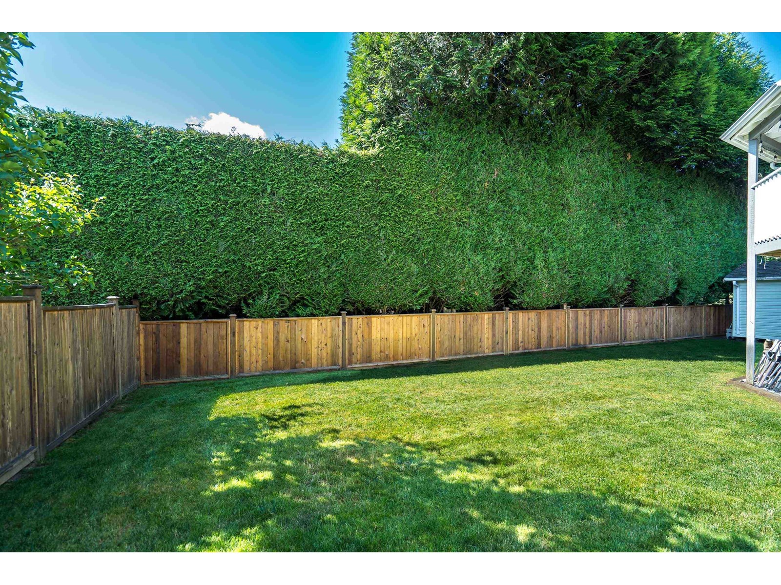 Photo 32 of 20712 52 Avenue, Langley BC
