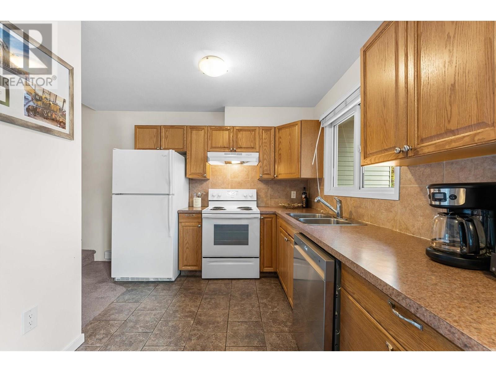 22 1985 Burtch Road, Kelowna