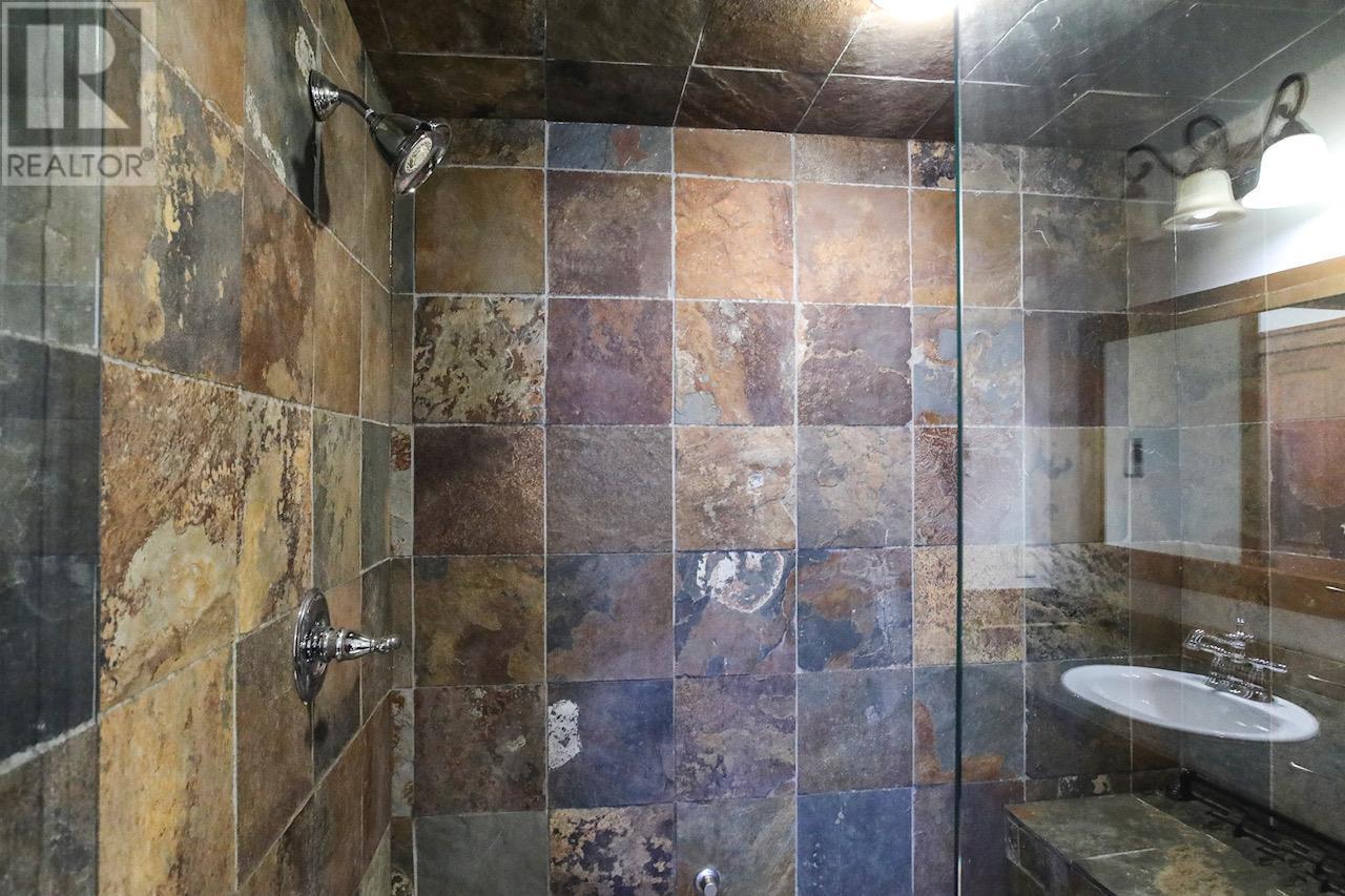 5050 Snowbird Way Unit# 405, Big White
