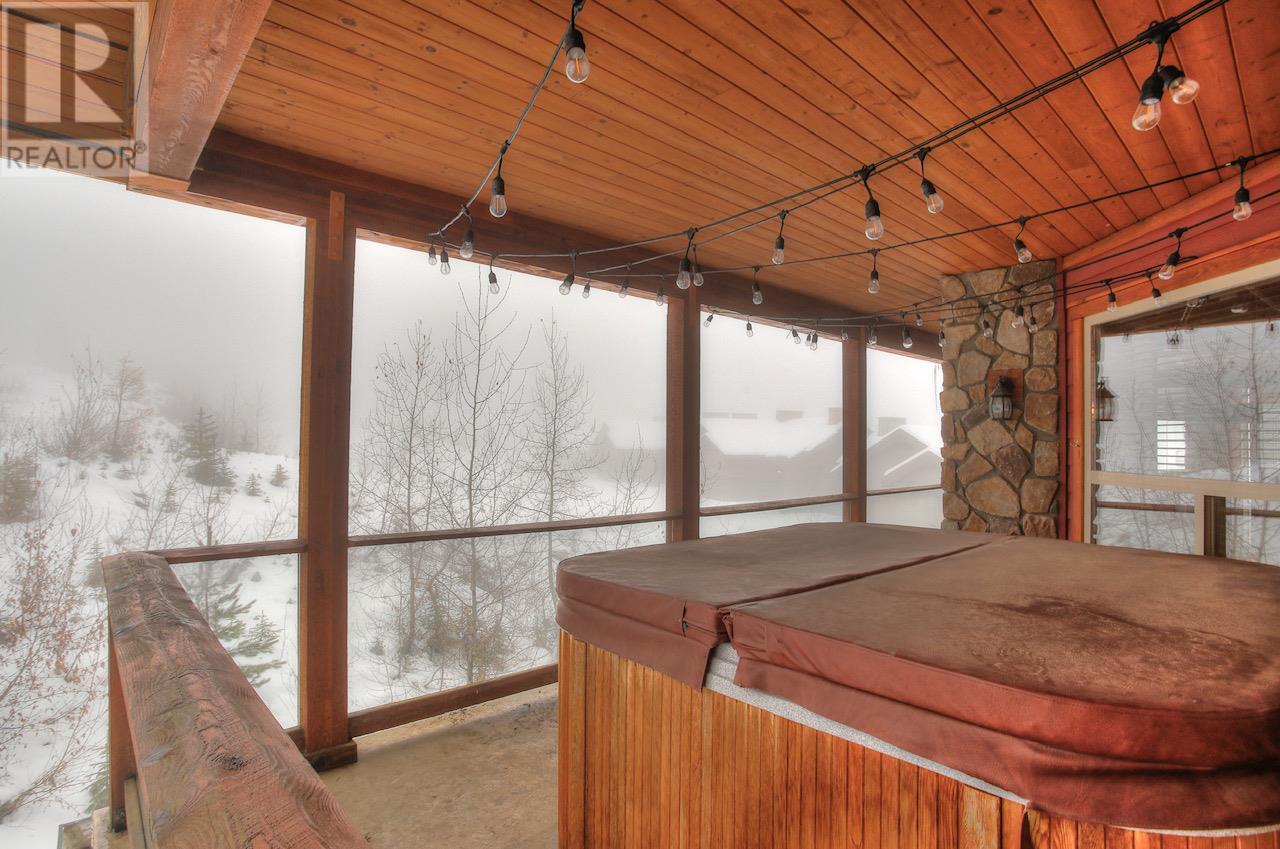 5050 Snowbird Way Unit# 405, Big White
